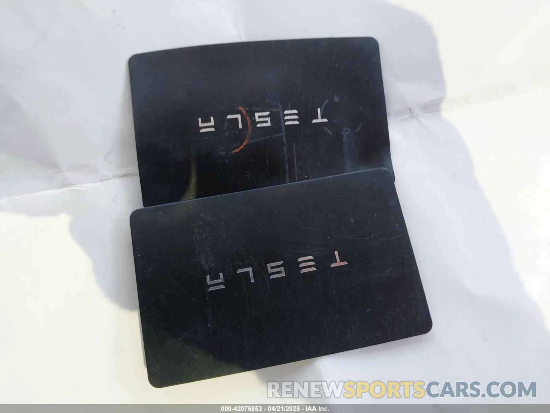 11 Photograph of a damaged car 7SAYGDEFXPF618668 TESLA MODEL Y 2023