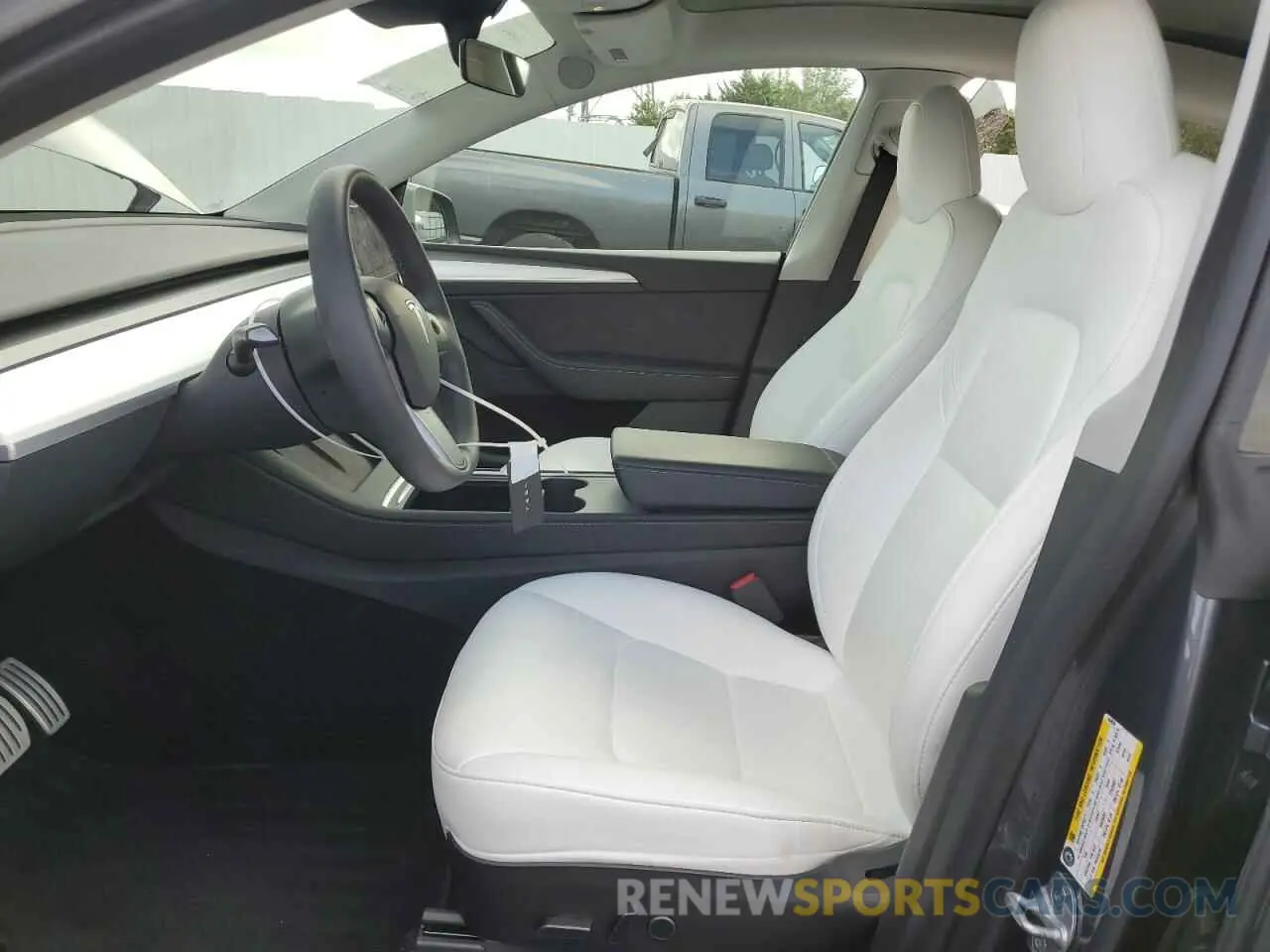 7 Photograph of a damaged car 7SAYGDEFXPF644994 TESLA MODEL Y 2023