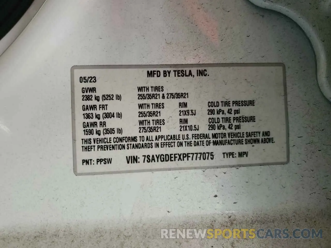 12 Photograph of a damaged car 7SAYGDEFXPF777075 TESLA MODEL Y 2023