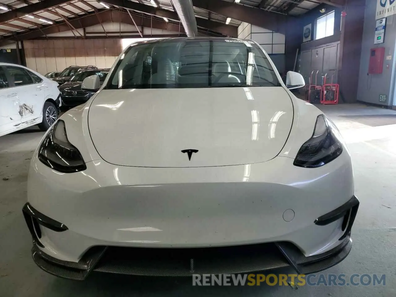 5 Photograph of a damaged car 7SAYGDEFXPF777075 TESLA MODEL Y 2023
