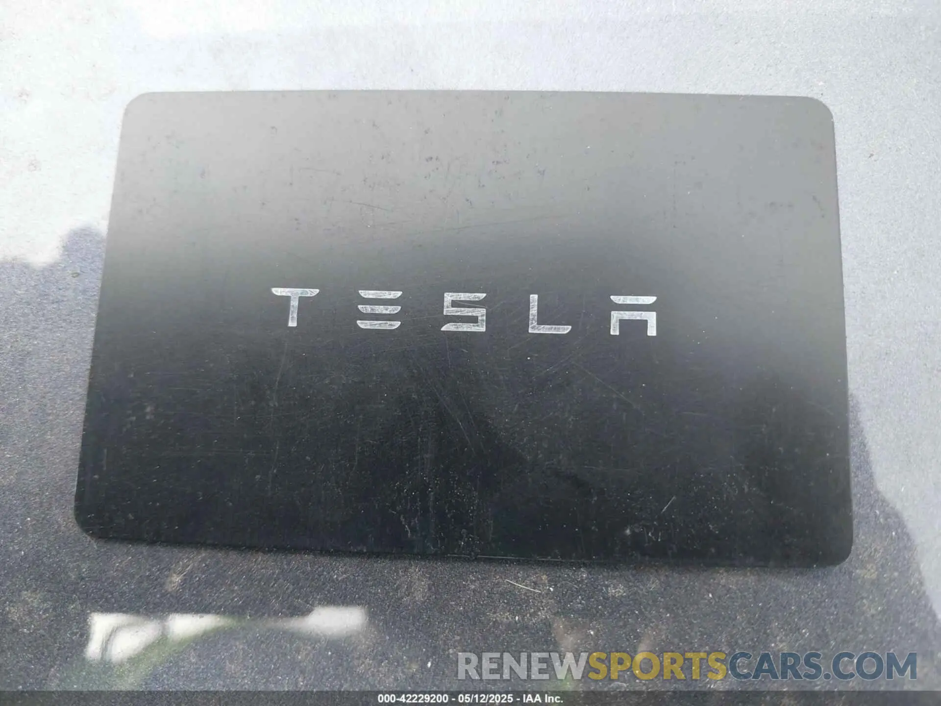 11 Photograph of a damaged car 7SAYGDEFXPF897975 TESLA MODEL Y 2023