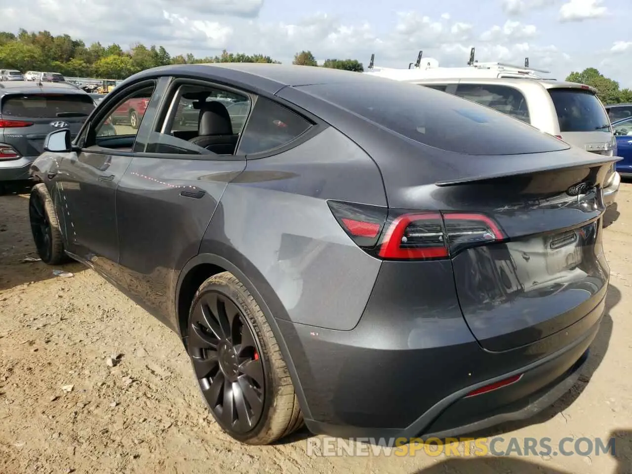 2 Photograph of a damaged car 7SAYGDEFXPF909526 TESLA MODEL Y 2023