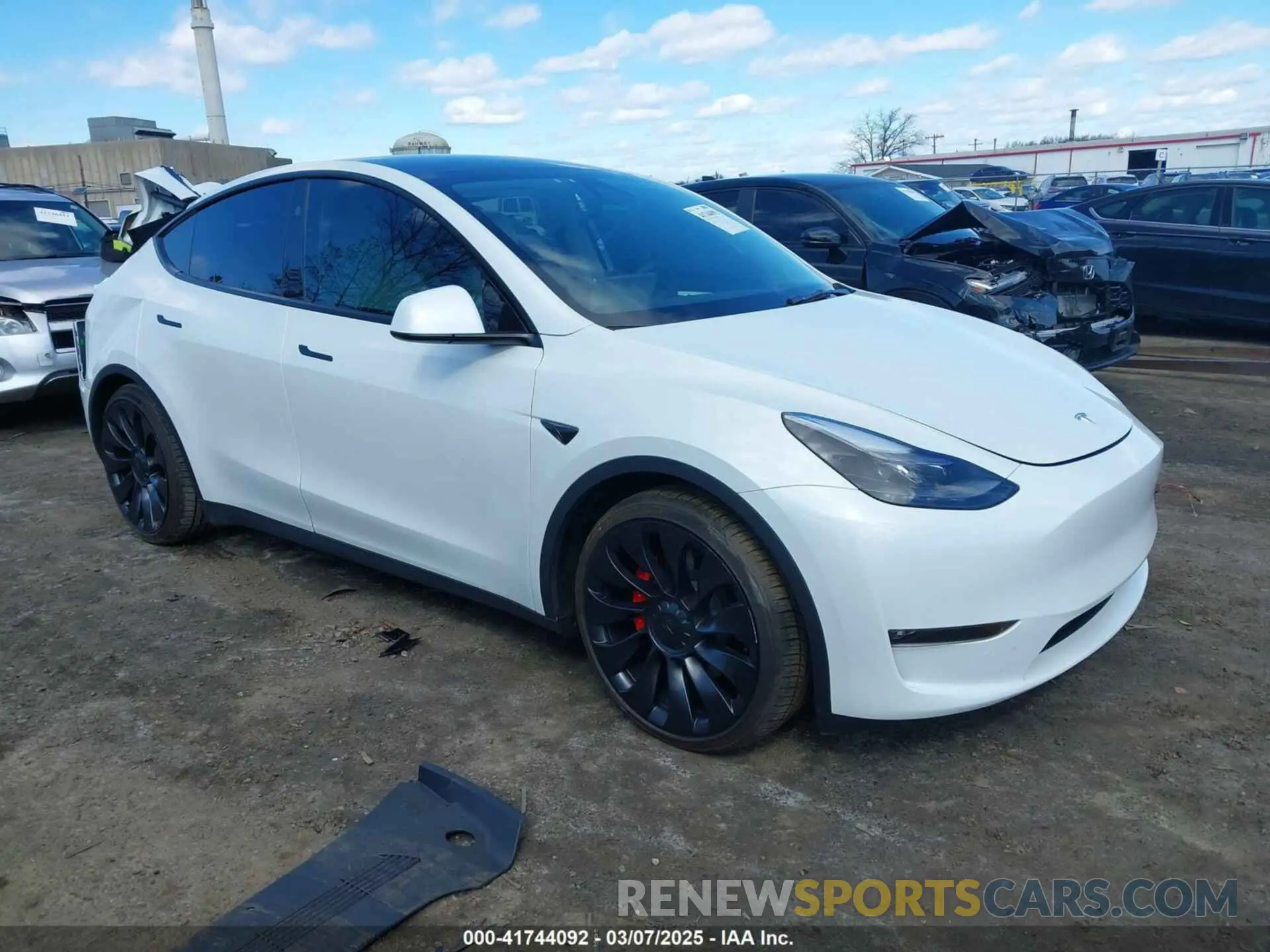 1 Photograph of a damaged car 7SAYGDEFXPF916976 TESLA MODEL Y 2023