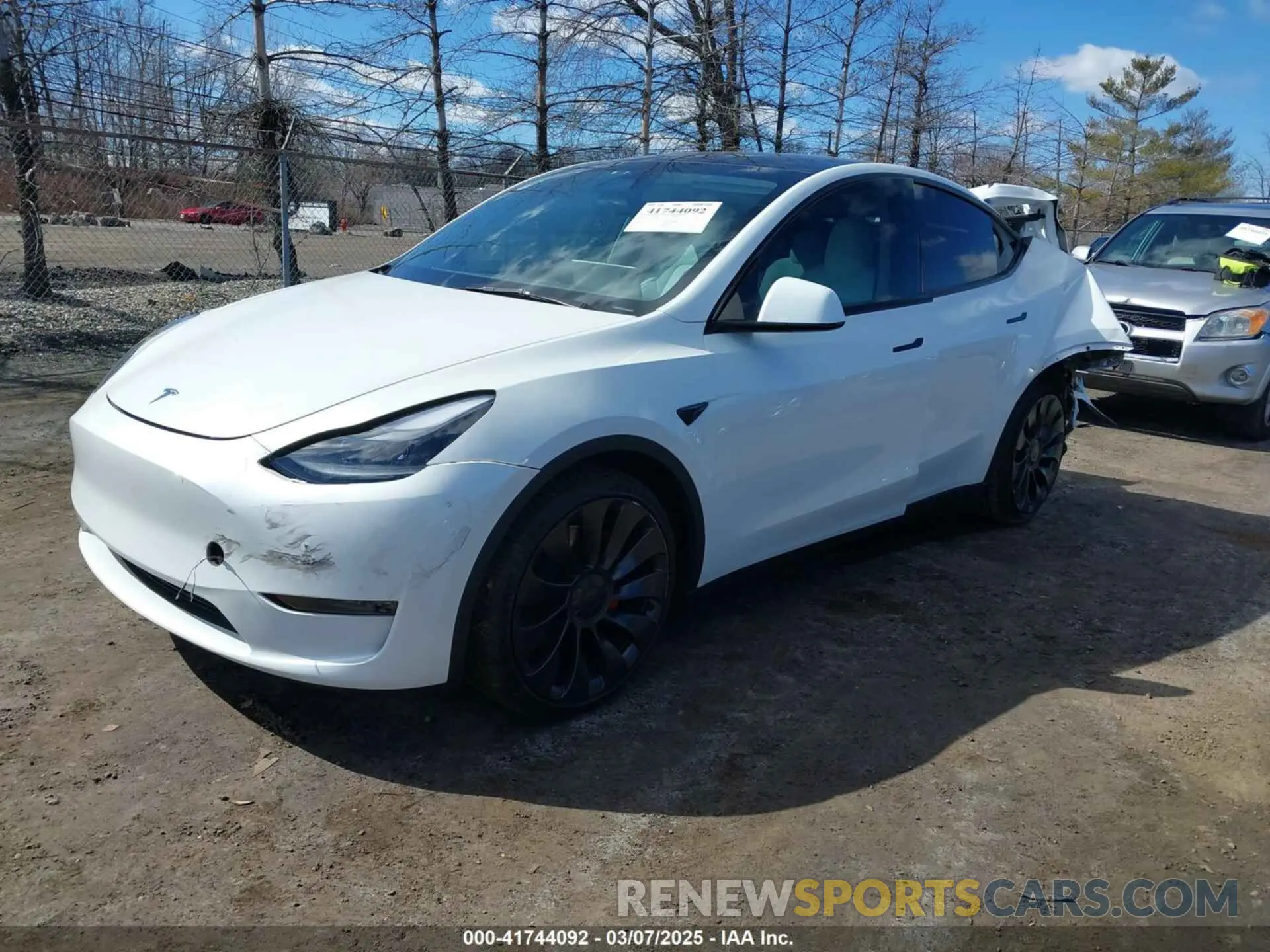 2 Photograph of a damaged car 7SAYGDEFXPF916976 TESLA MODEL Y 2023