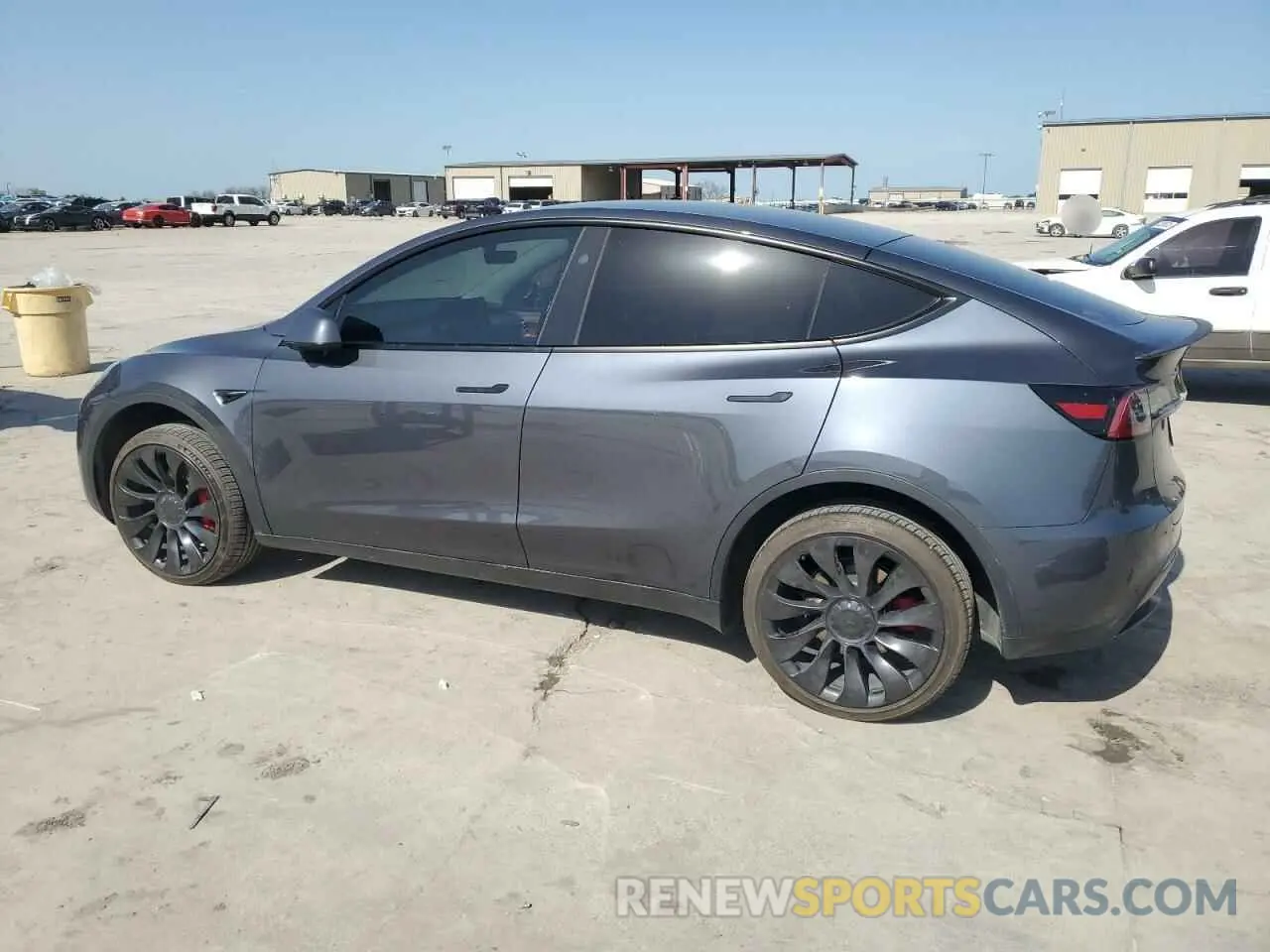 2 Photograph of a damaged car 7SAYGDEFXPF935981 TESLA MODEL Y 2023