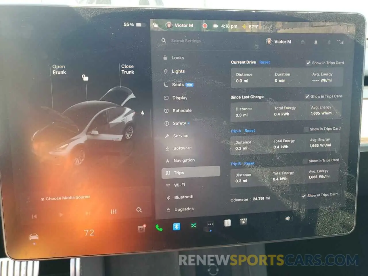 9 Photograph of a damaged car 7SAYGDEFXPF935981 TESLA MODEL Y 2023