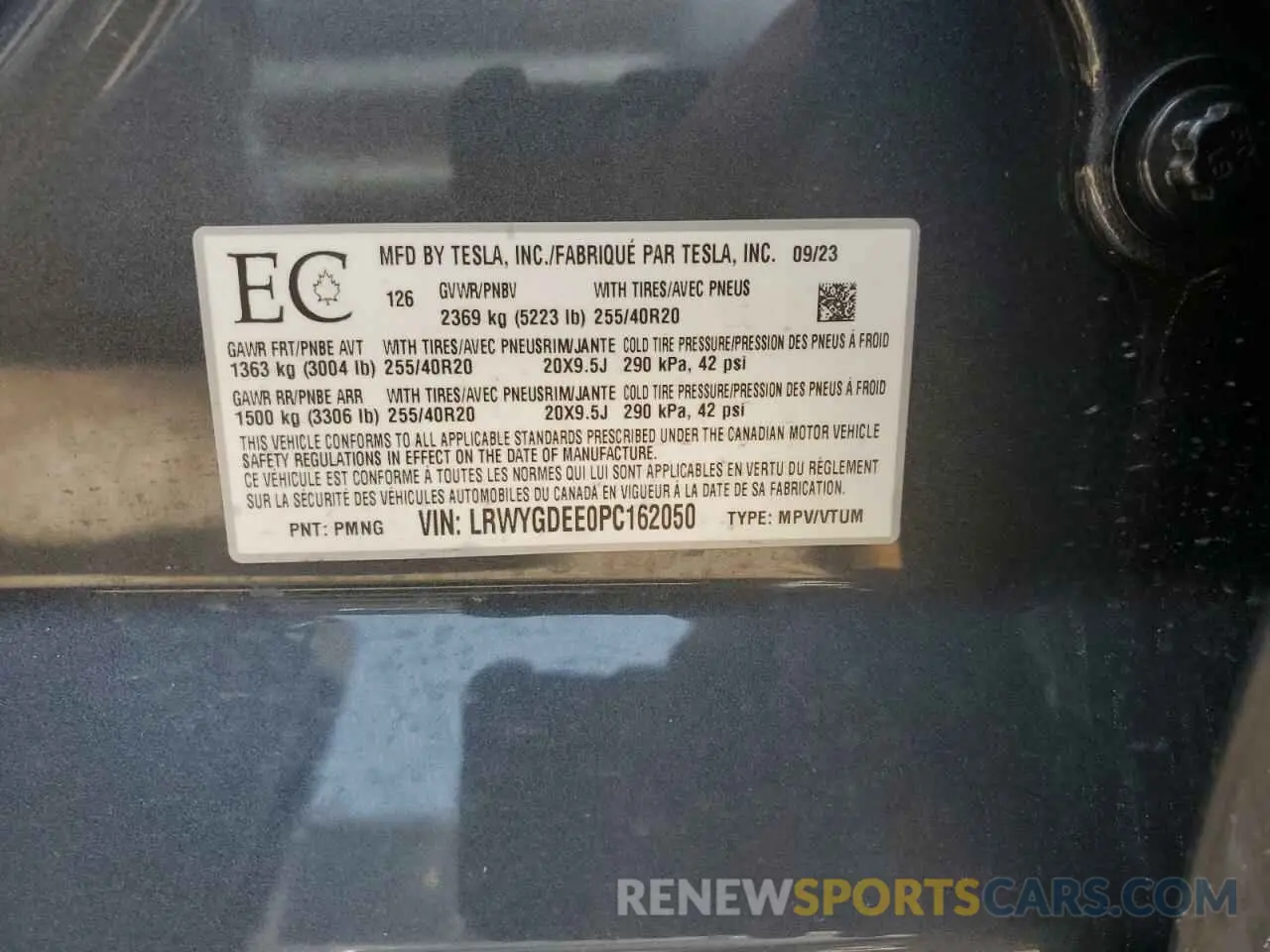 13 Photograph of a damaged car LRWYGDEE0PC162050 TESLA MODEL Y 2023