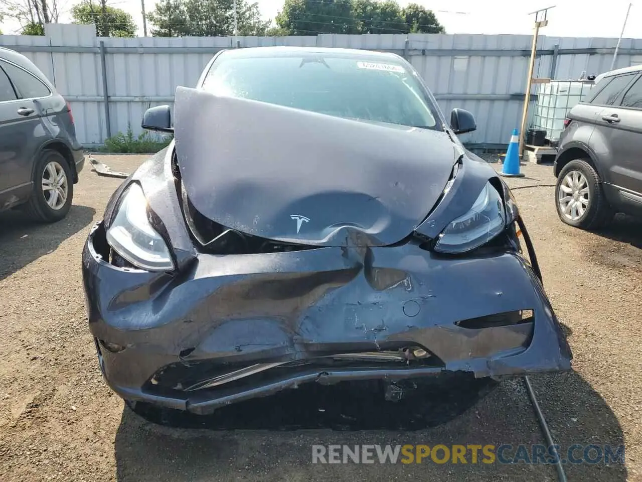 5 Photograph of a damaged car LRWYGDEE0PC162050 TESLA MODEL Y 2023