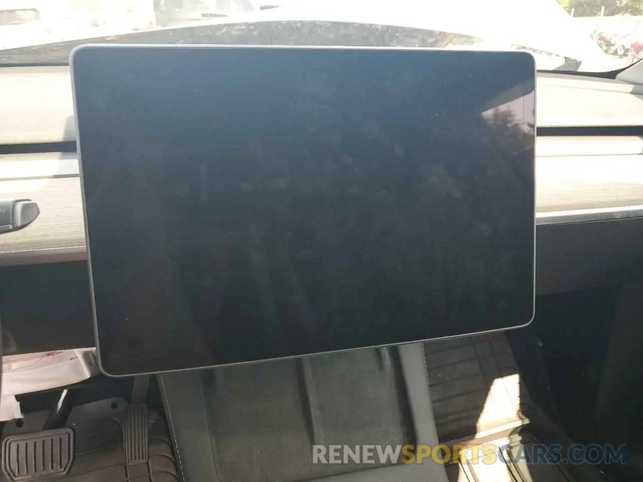 9 Photograph of a damaged car LRWYGDEE0PC162050 TESLA MODEL Y 2023