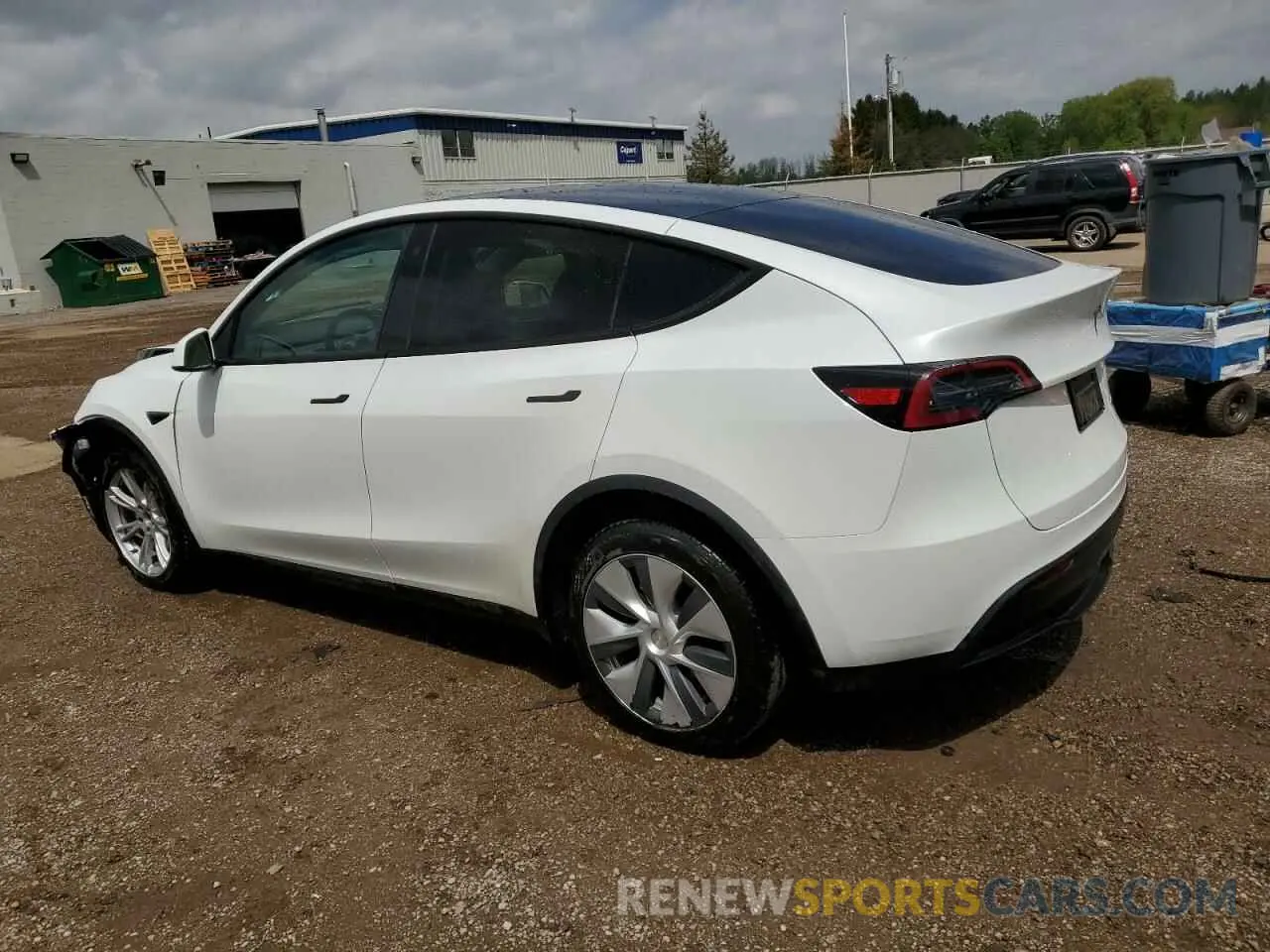 2 Photograph of a damaged car LRWYGDEE5PC266209 TESLA MODEL Y 2023