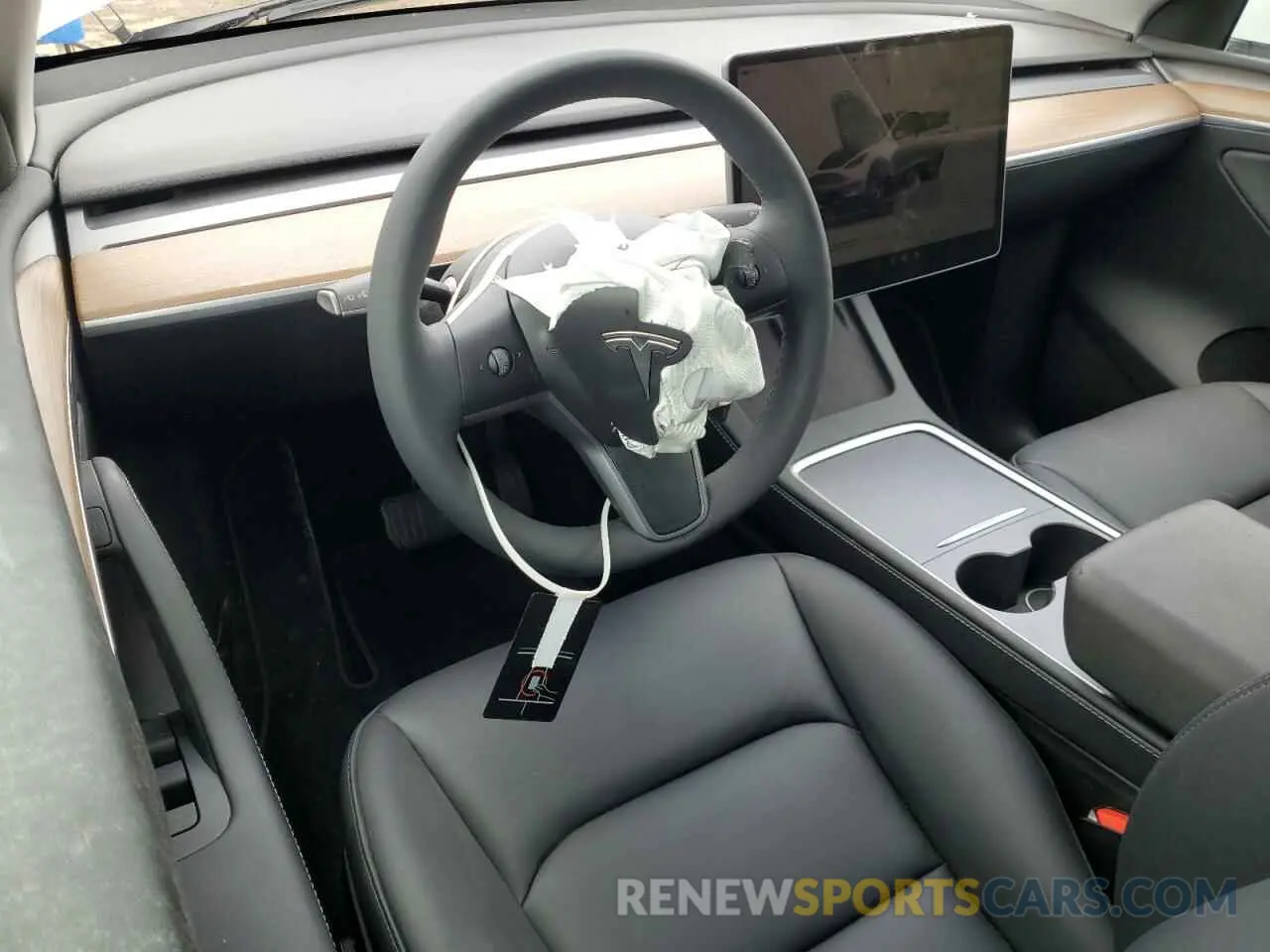 8 Photograph of a damaged car LRWYGDEE5PC266209 TESLA MODEL Y 2023