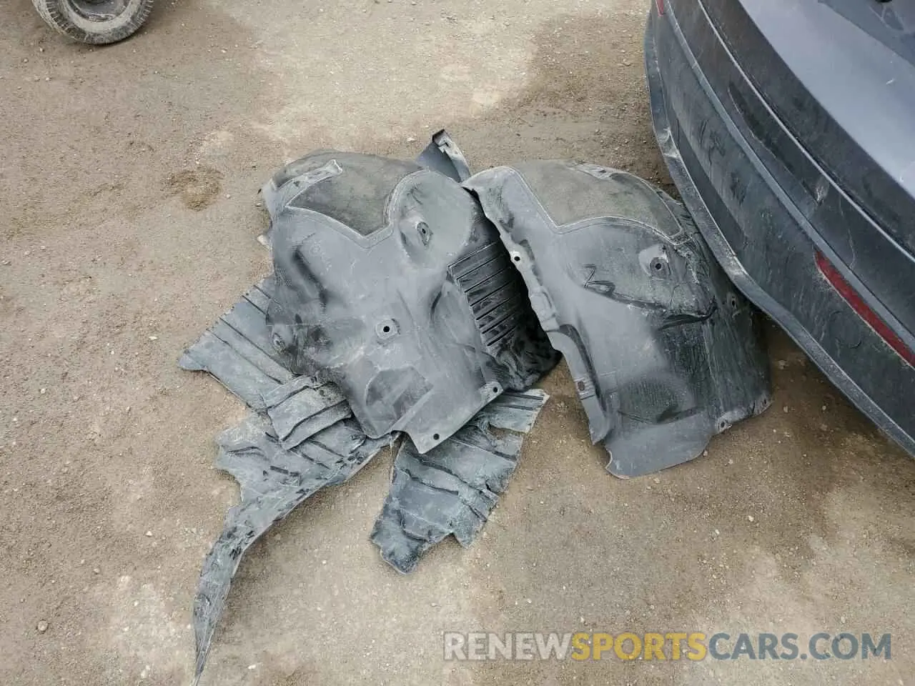 13 Photograph of a damaged car LRWYGDFD5PC164043 TESLA MODEL Y 2023