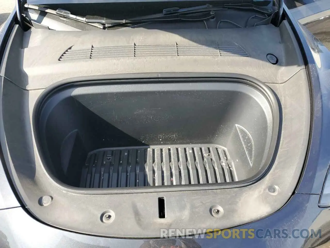 12 Photograph of a damaged car 7SAYGAEE0RF021084 TESLA MODEL Y 2024