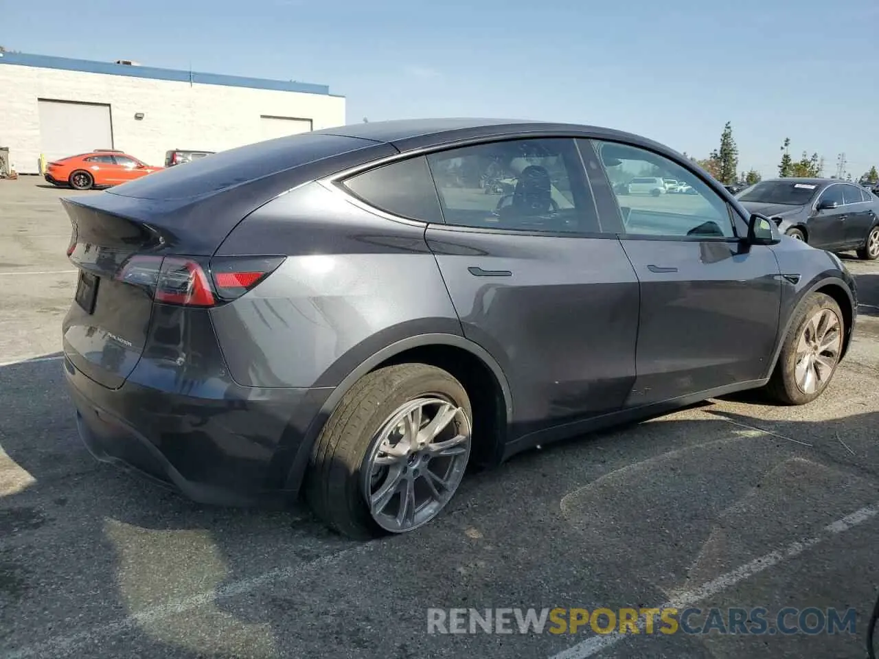 3 Photograph of a damaged car 7SAYGAEE0RF021084 TESLA MODEL Y 2024