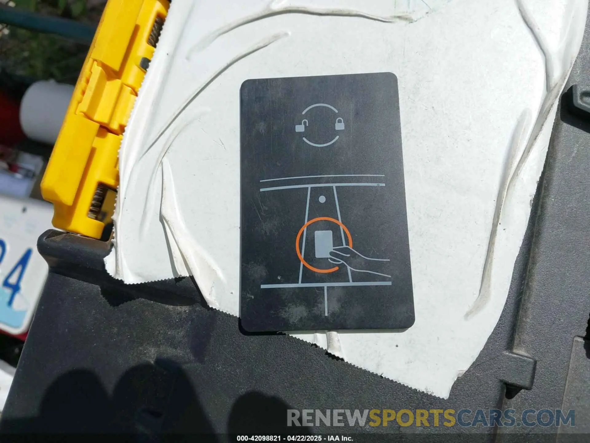 11 Photograph of a damaged car 7SAYGAEE0RF074822 TESLA MODEL Y 2024