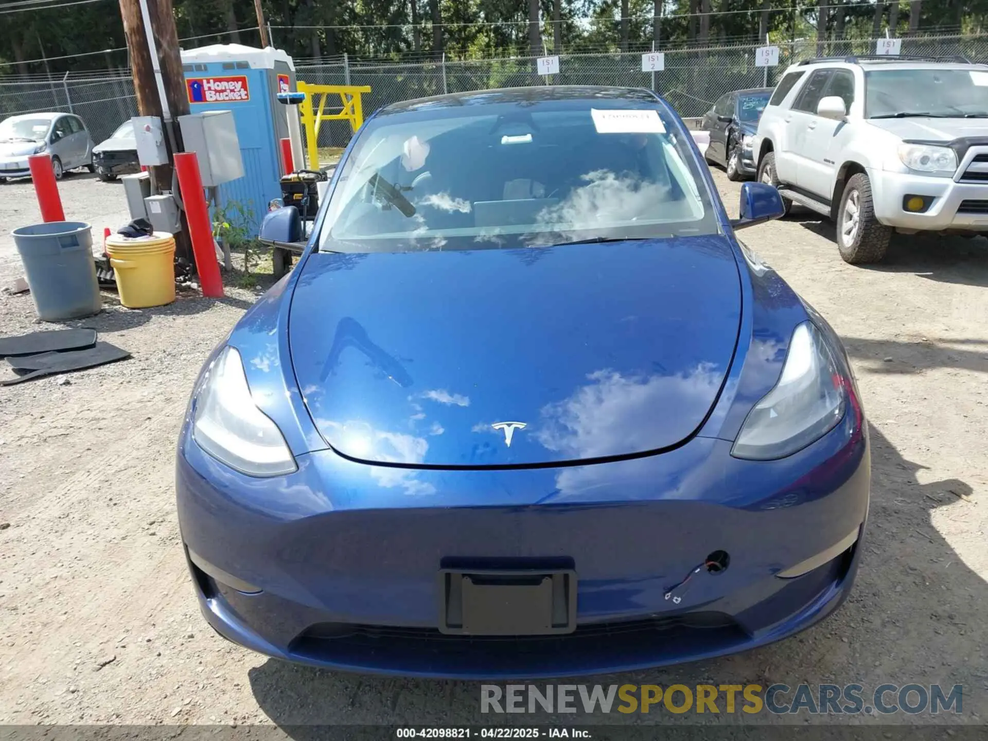 12 Photograph of a damaged car 7SAYGAEE0RF074822 TESLA MODEL Y 2024