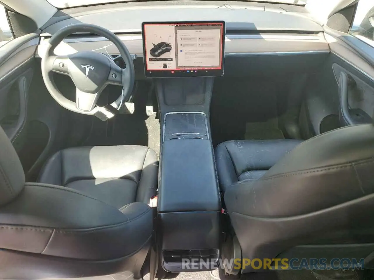 8 Photograph of a damaged car 7SAYGAEE1RF988643 TESLA MODEL Y 2024