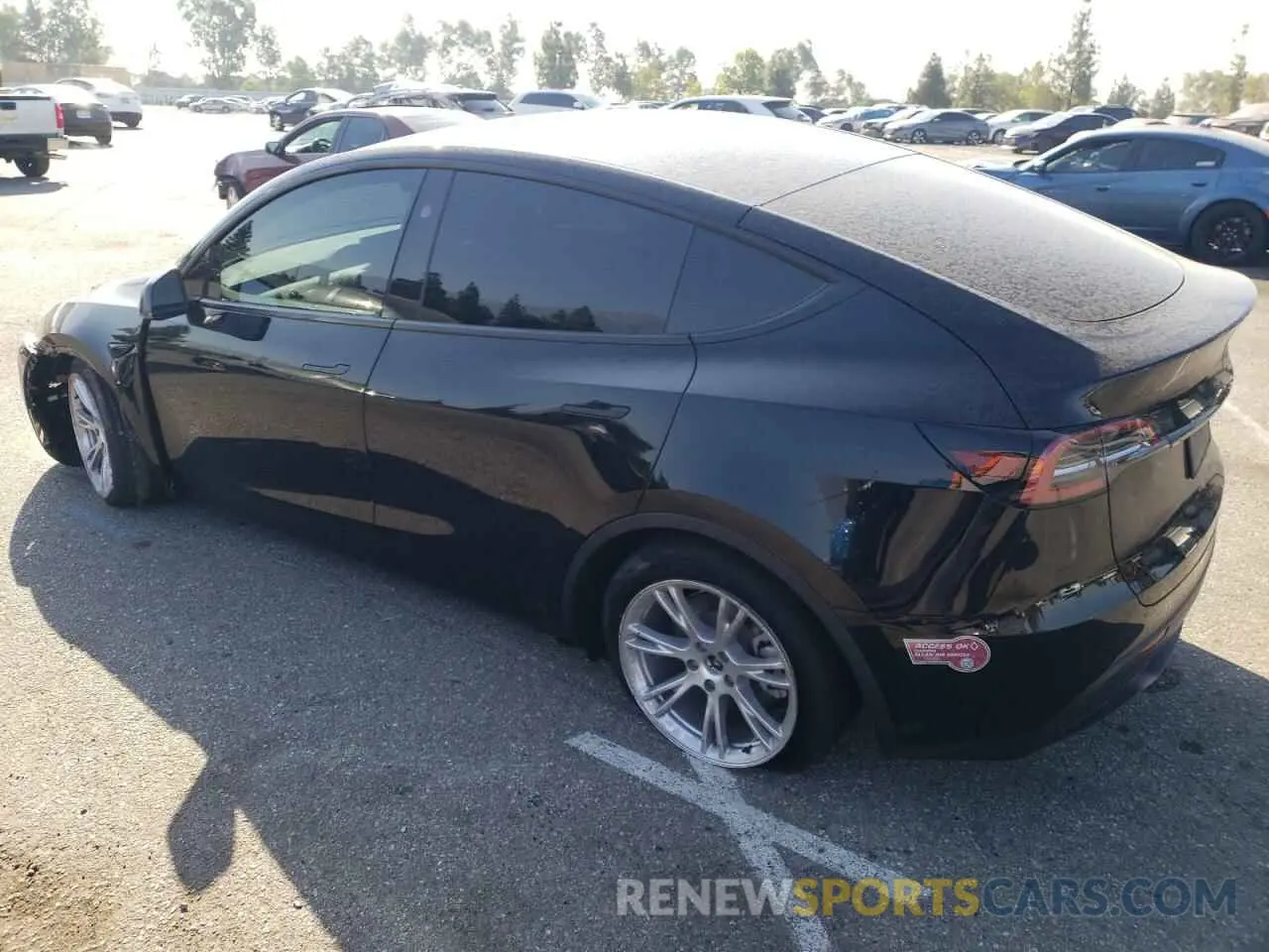 2 Photograph of a damaged car 7SAYGAEE2RF009101 TESLA MODEL Y 2024