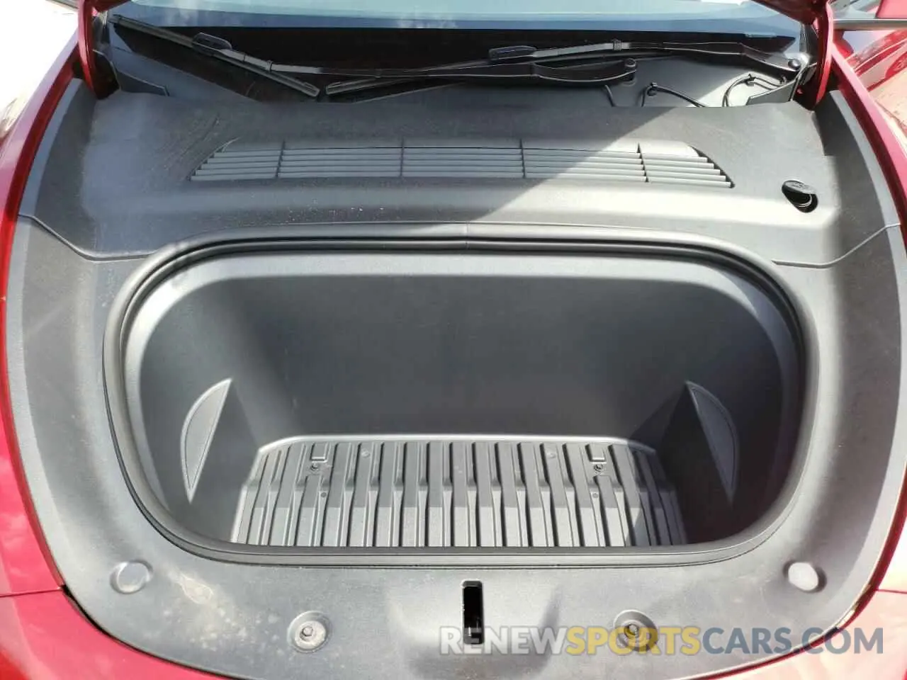 12 Photograph of a damaged car 7SAYGAEE2RF048805 TESLA MODEL Y 2024