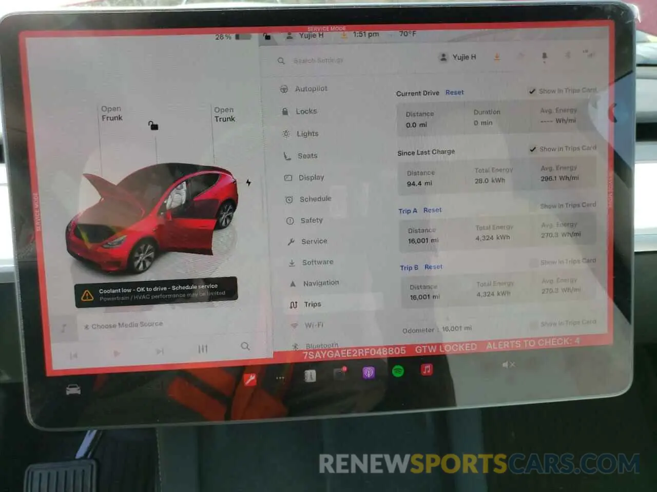 9 Photograph of a damaged car 7SAYGAEE2RF048805 TESLA MODEL Y 2024