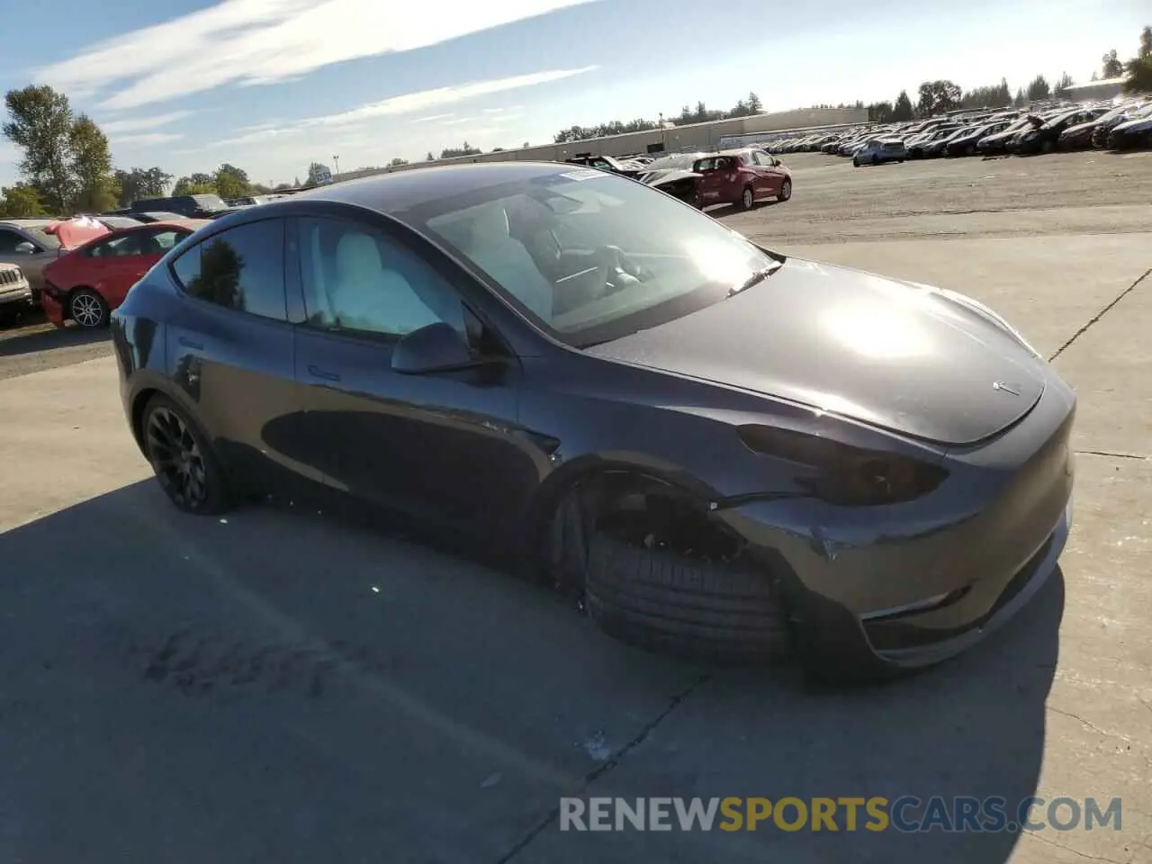 4 Photograph of a damaged car 7SAYGAEE2RF080993 TESLA MODEL Y 2024