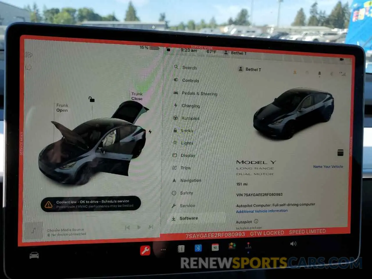 9 Photograph of a damaged car 7SAYGAEE2RF080993 TESLA MODEL Y 2024