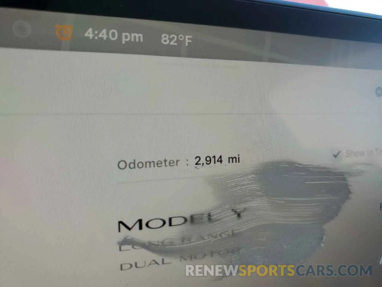 9 Photograph of a damaged car 7SAYGAEE2RF086437 TESLA MODEL Y 2024