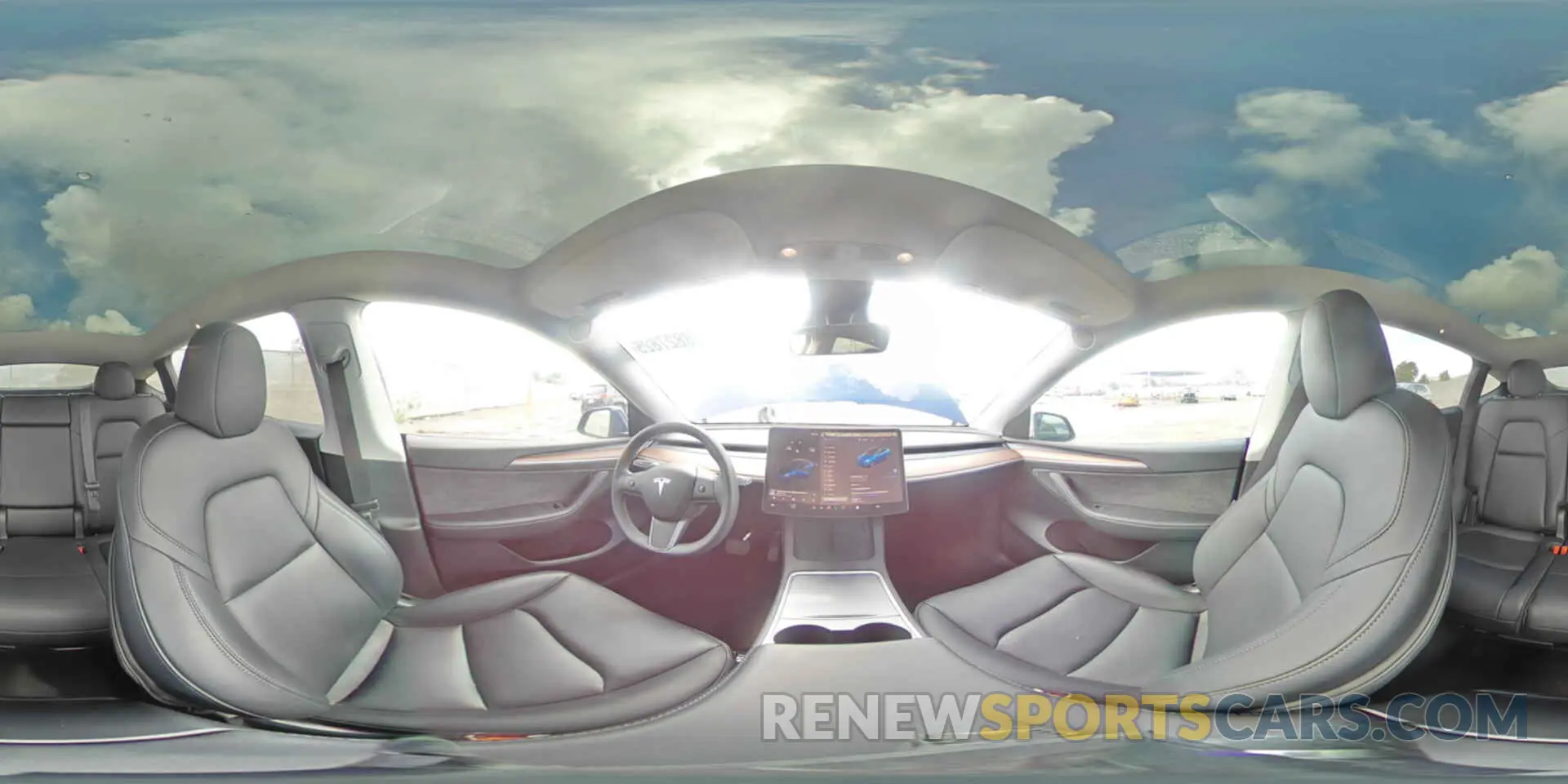 12 Photograph of a damaged car 7SAYGAEE2RF170161 TESLA MODEL Y 2024
