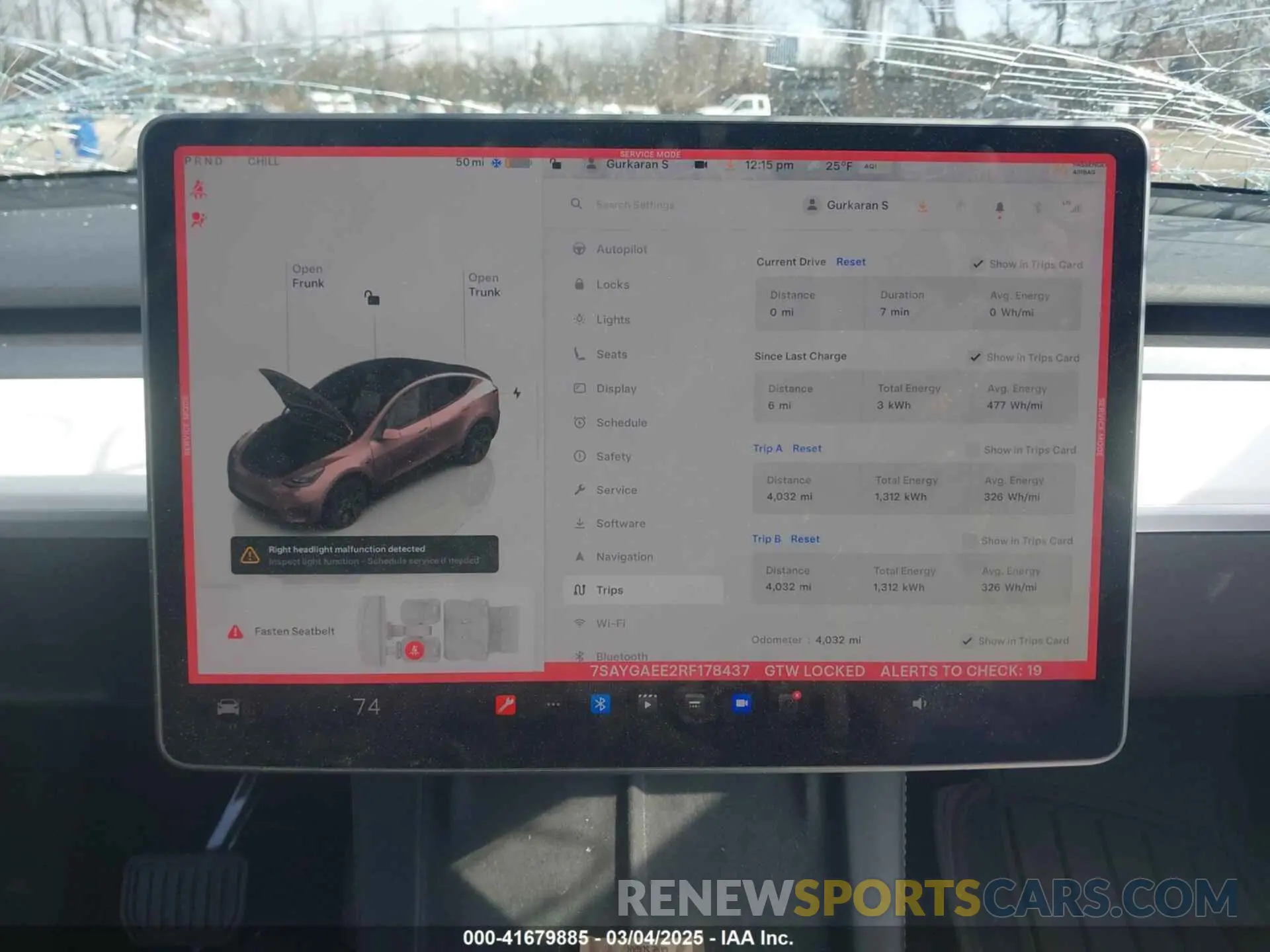 14 Photograph of a damaged car 7SAYGAEE2RF178437 TESLA MODEL Y 2024