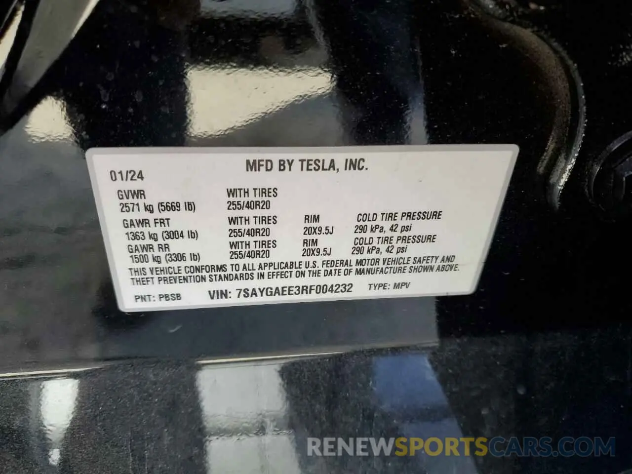 13 Photograph of a damaged car 7SAYGAEE3RF004232 TESLA MODEL Y 2024