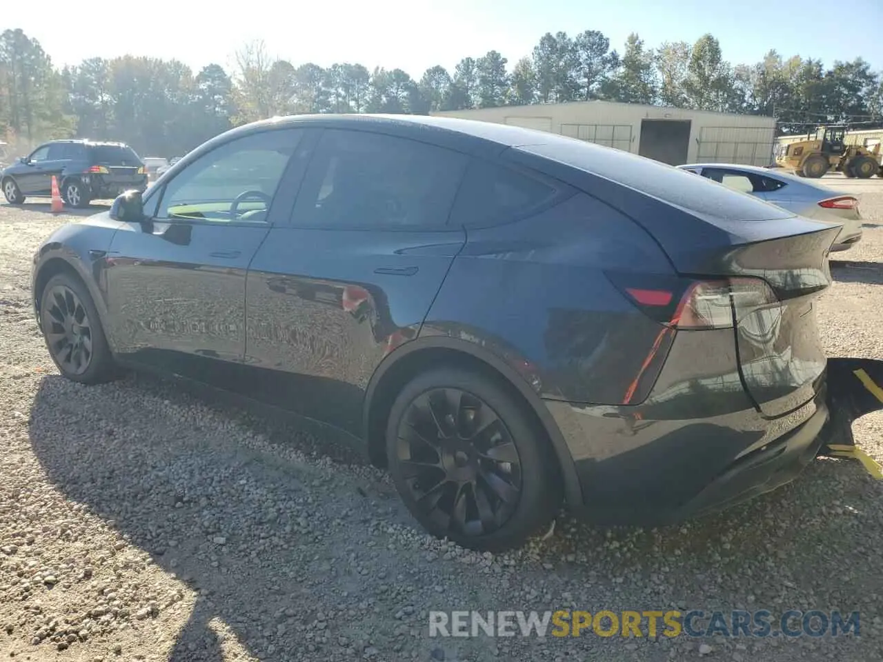2 Photograph of a damaged car 7SAYGAEE3RF117727 TESLA MODEL Y 2024