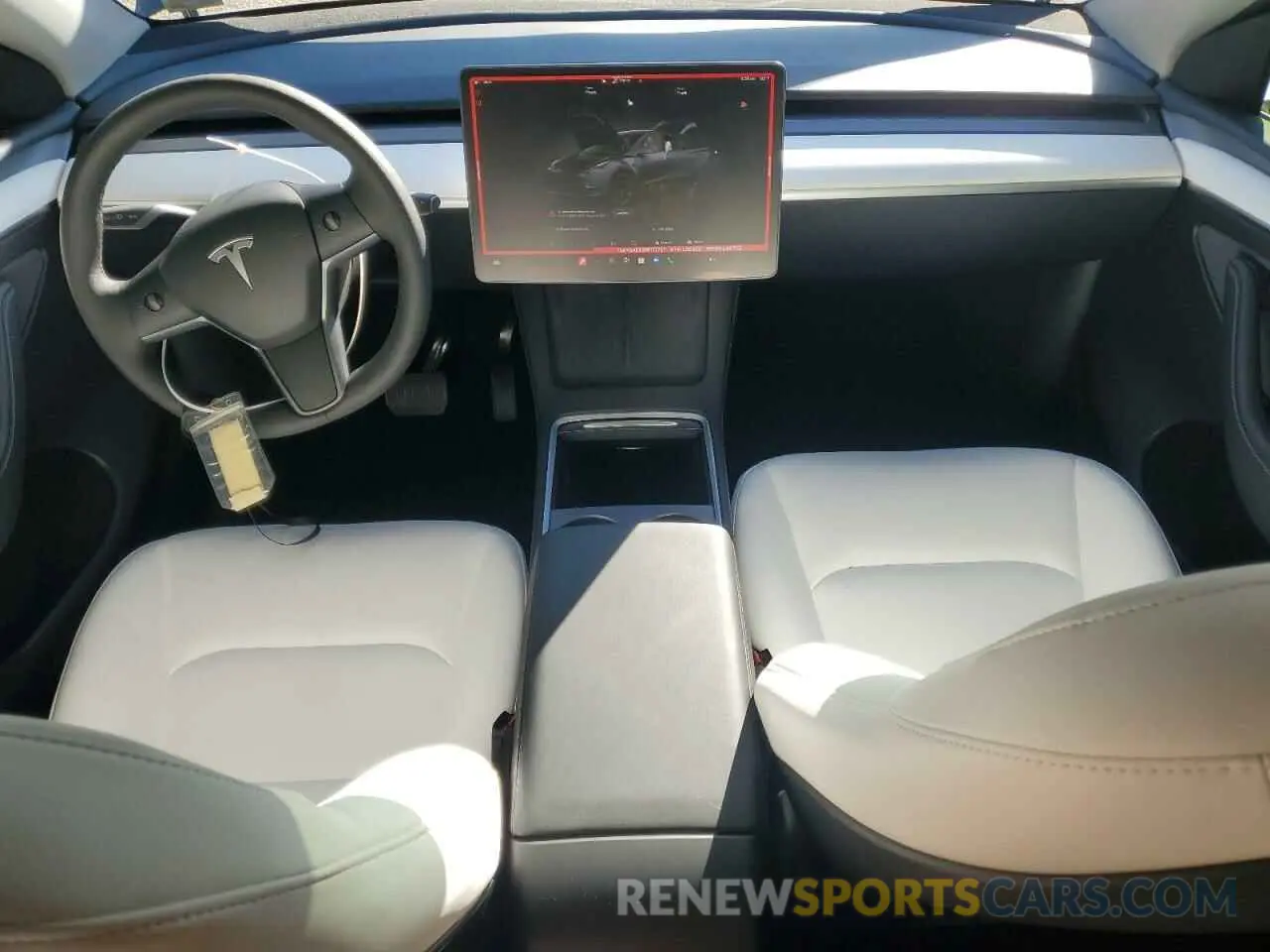 8 Photograph of a damaged car 7SAYGAEE3RF117727 TESLA MODEL Y 2024