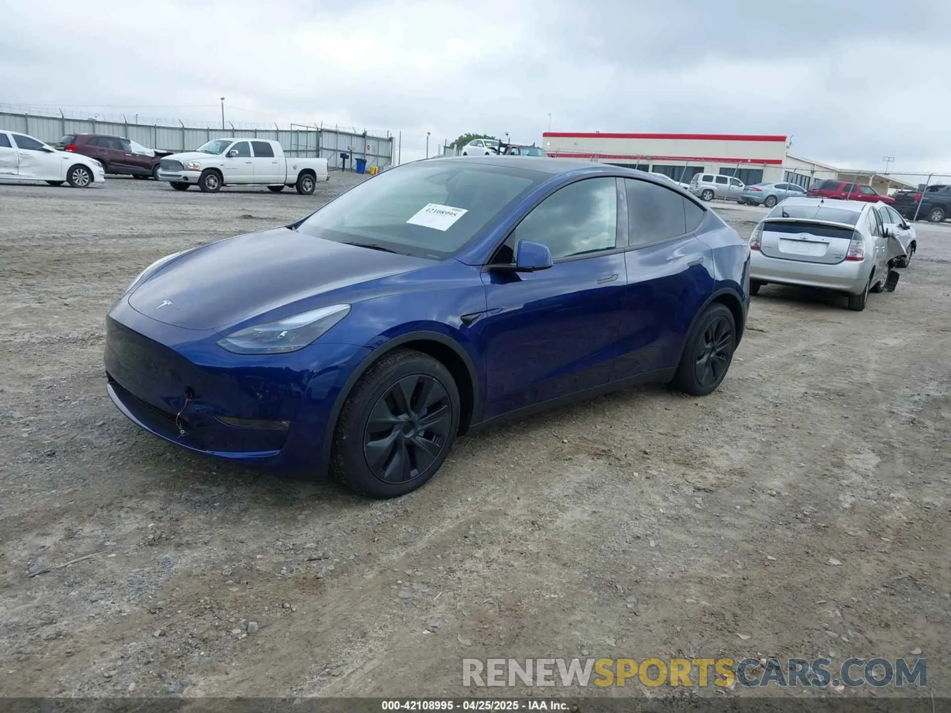 2 Photograph of a damaged car 7SAYGAEE4RF161266 TESLA MODEL Y 2024