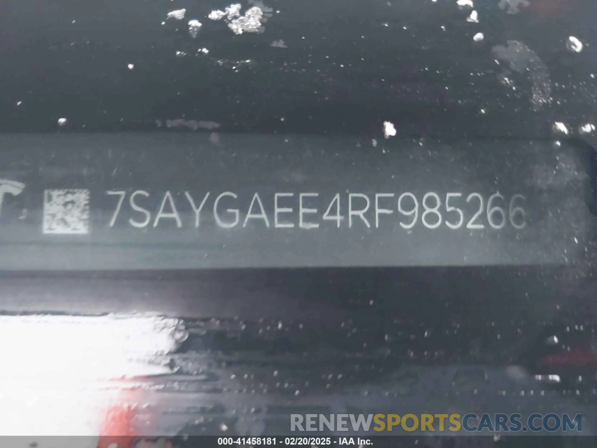 9 Photograph of a damaged car 7SAYGAEE4RF985266 TESLA MODEL Y 2024