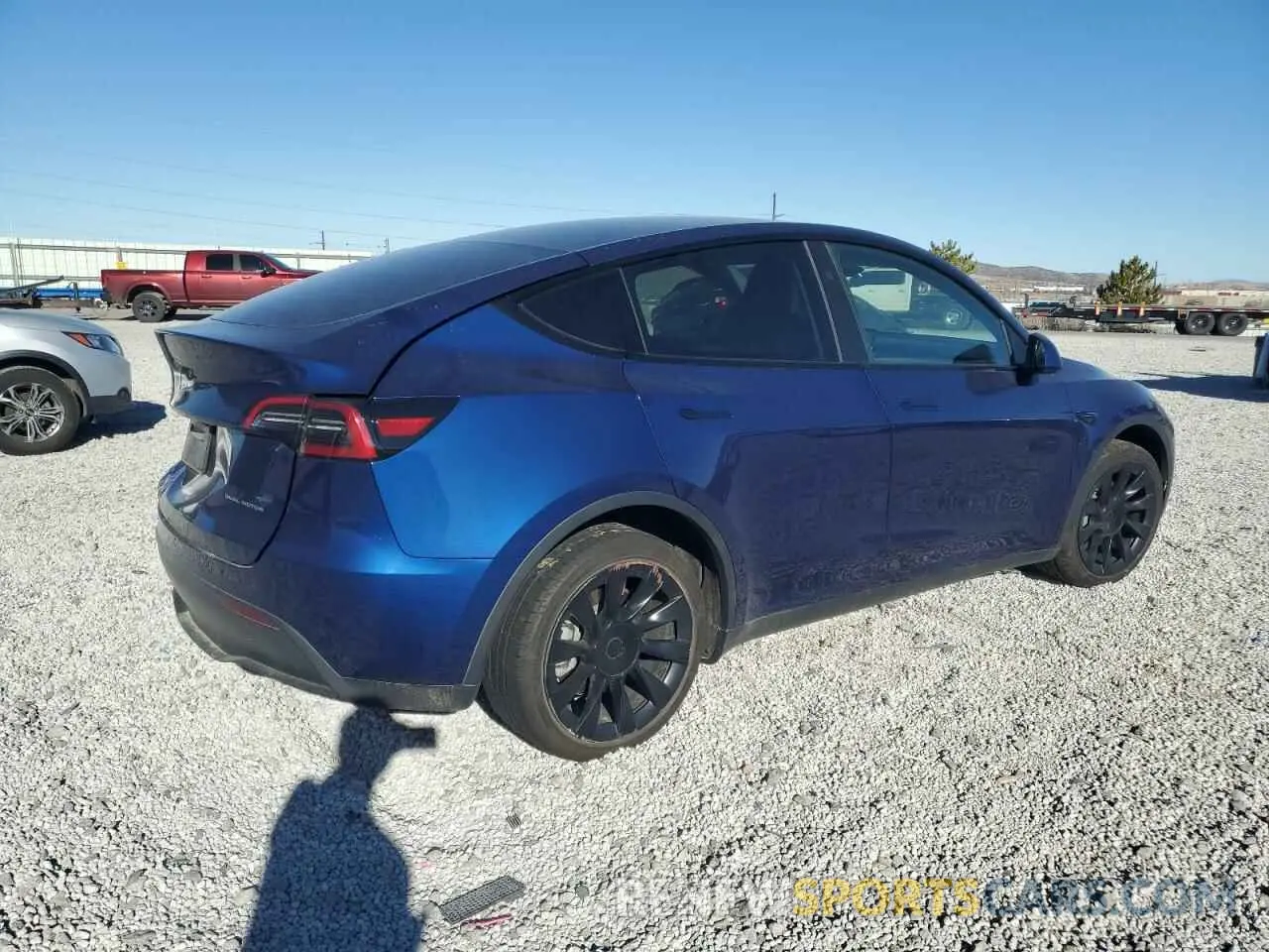 3 Photograph of a damaged car 7SAYGAEE5RF003891 TESLA MODEL Y 2024