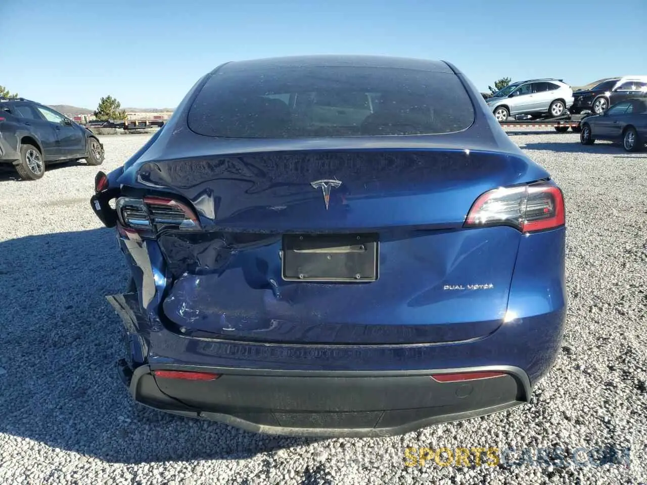 6 Photograph of a damaged car 7SAYGAEE5RF003891 TESLA MODEL Y 2024