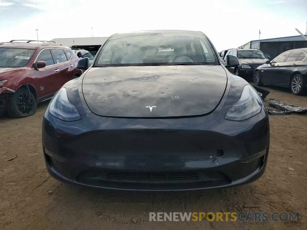 5 Photograph of a damaged car 7SAYGAEE5RF027463 TESLA MODEL Y 2024
