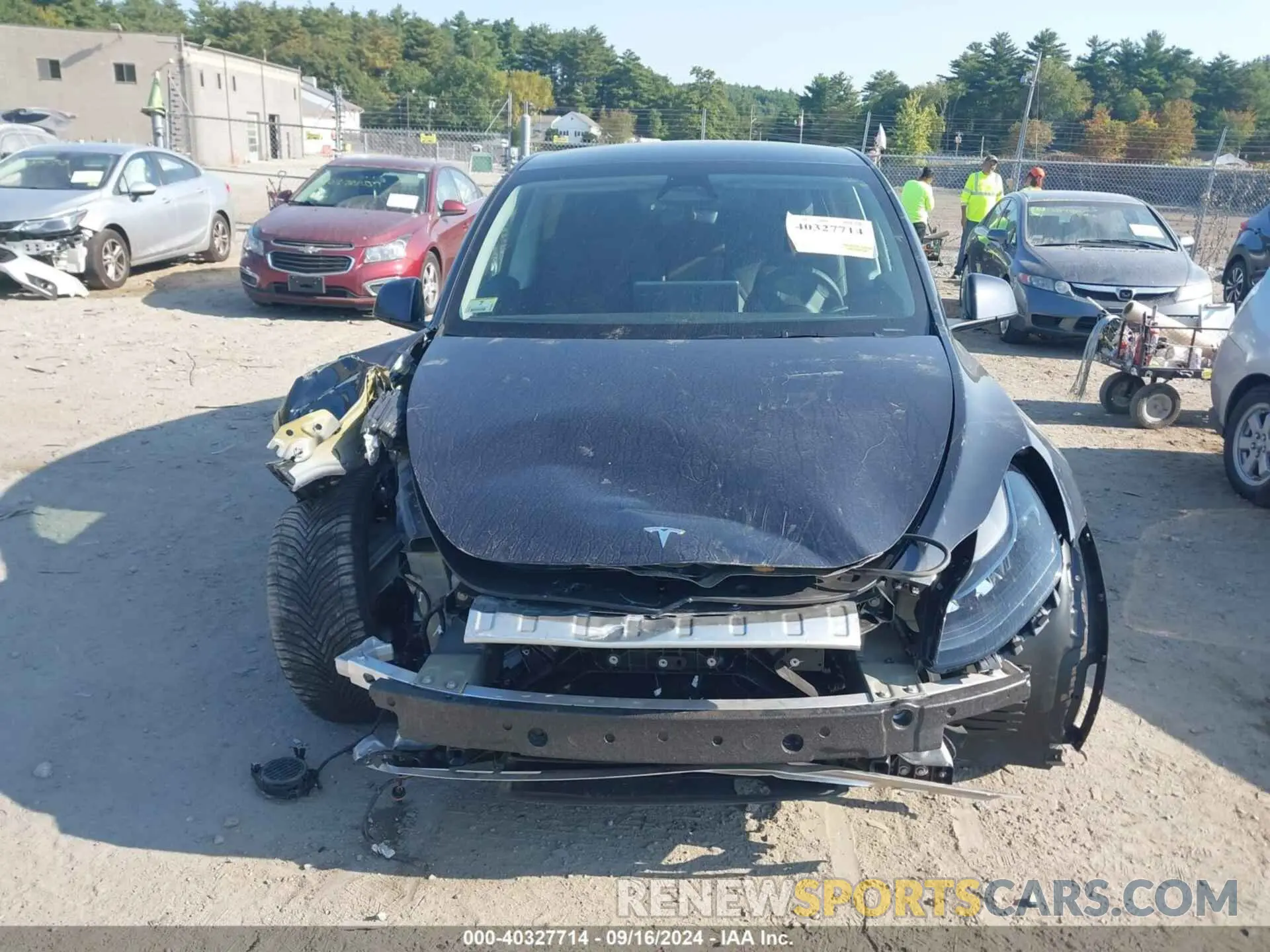 13 Photograph of a damaged car 7SAYGAEE5RF077814 TESLA MODEL Y 2024