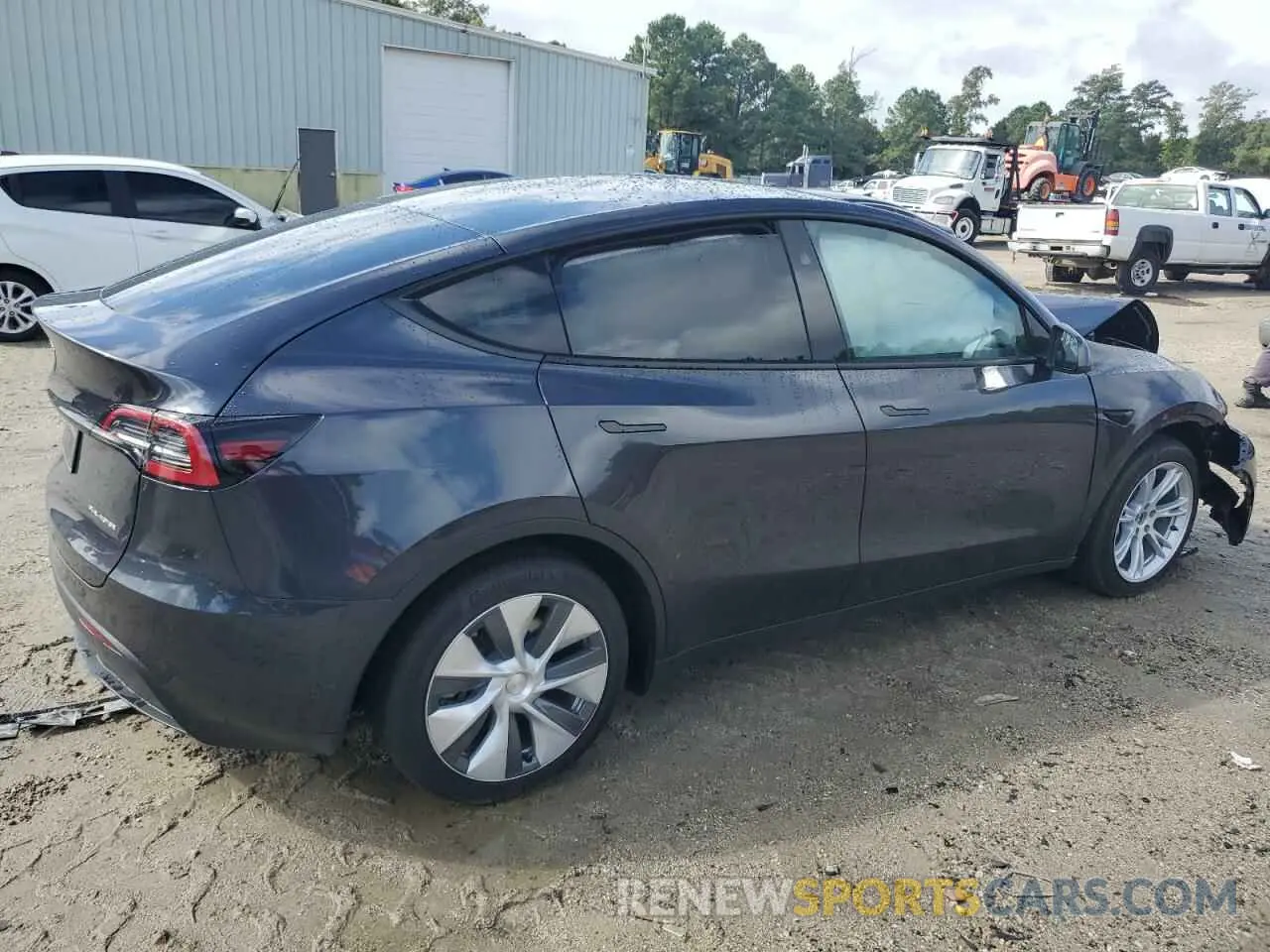 3 Photograph of a damaged car 7SAYGAEE5RF089252 TESLA MODEL Y 2024
