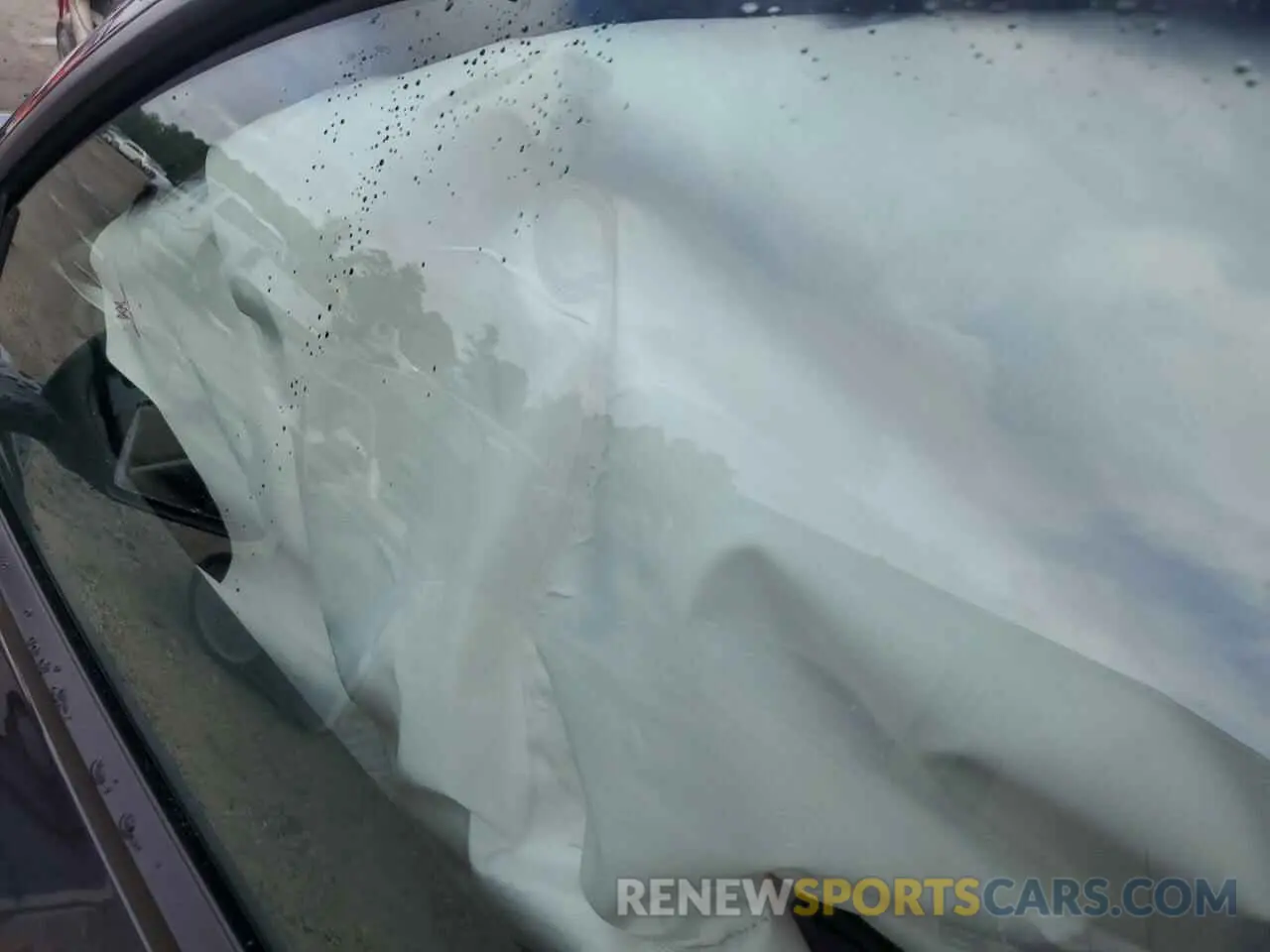 8 Photograph of a damaged car 7SAYGAEE5RF089252 TESLA MODEL Y 2024