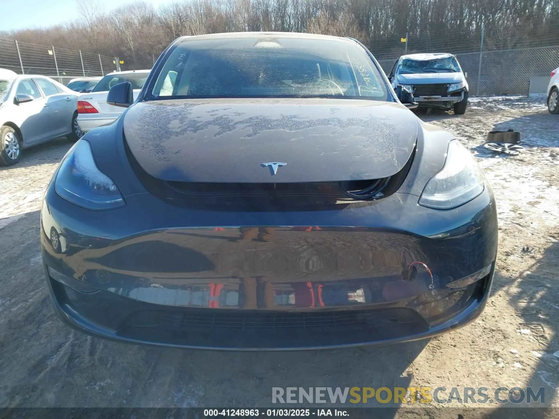 13 Photograph of a damaged car 7SAYGAEE5RF201368 TESLA MODEL Y 2024