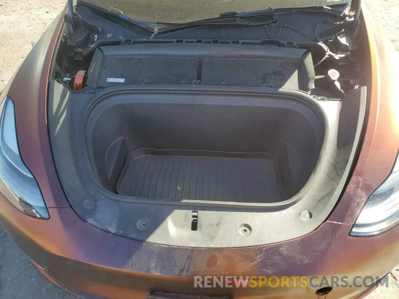 12 Photograph of a damaged car 7SAYGAEE5RF990914 TESLA MODEL Y 2024