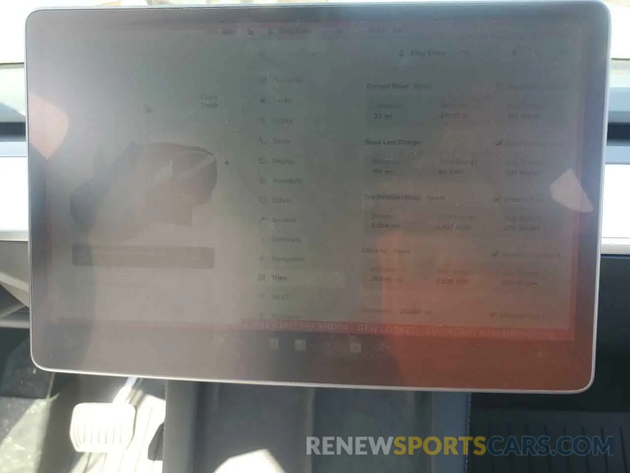 9 Photograph of a damaged car 7SAYGAEE5RF990914 TESLA MODEL Y 2024