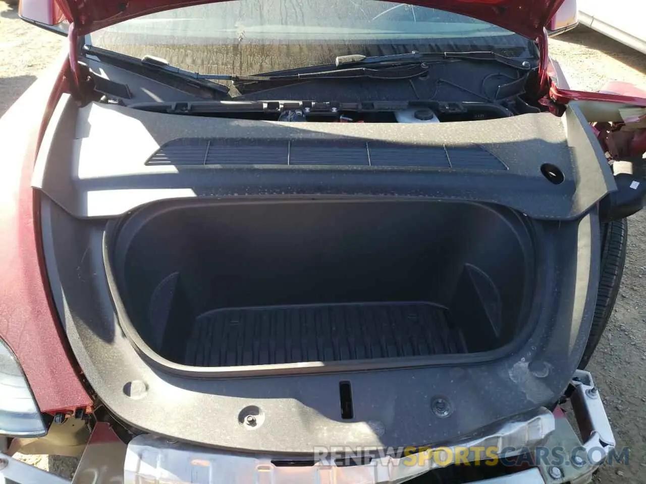12 Photograph of a damaged car 7SAYGAEE6RF061654 TESLA MODEL Y 2024