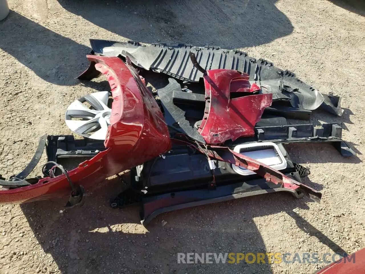 13 Photograph of a damaged car 7SAYGAEE6RF061654 TESLA MODEL Y 2024