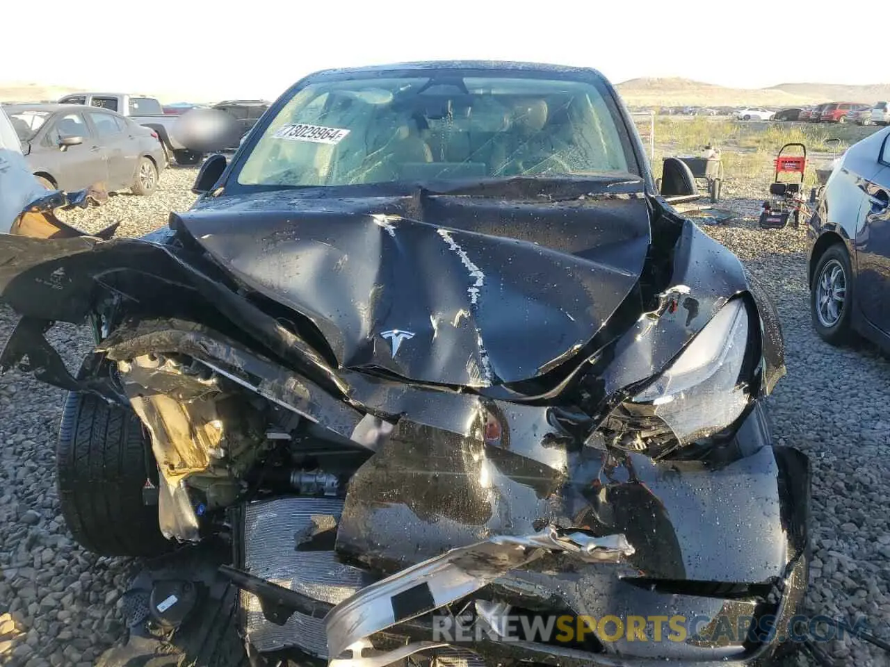 5 Photograph of a damaged car 7SAYGAEE6RF071388 TESLA MODEL Y 2024