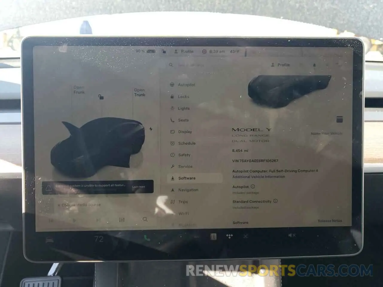 9 Photograph of a damaged car 7SAYGAEE6RF106267 TESLA MODEL Y 2024