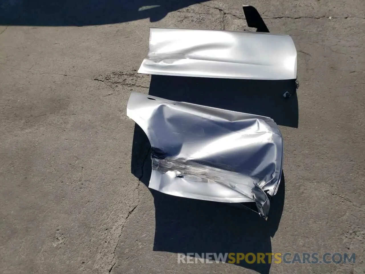 13 Photograph of a damaged car 7SAYGAEE6RF131749 TESLA MODEL Y 2024