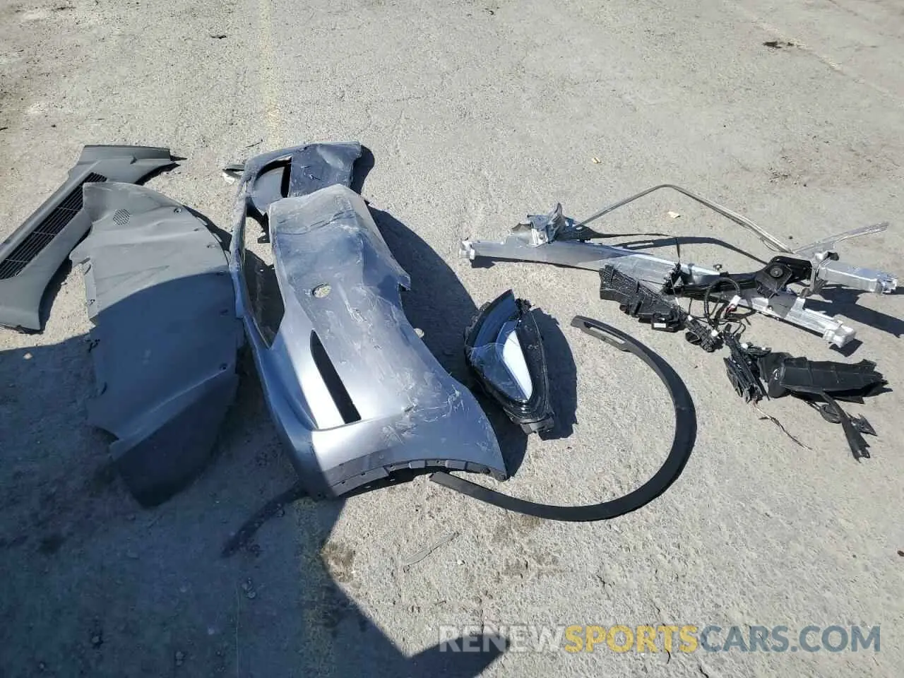 13 Photograph of a damaged car 7SAYGAEE6RF168333 TESLA MODEL Y 2024