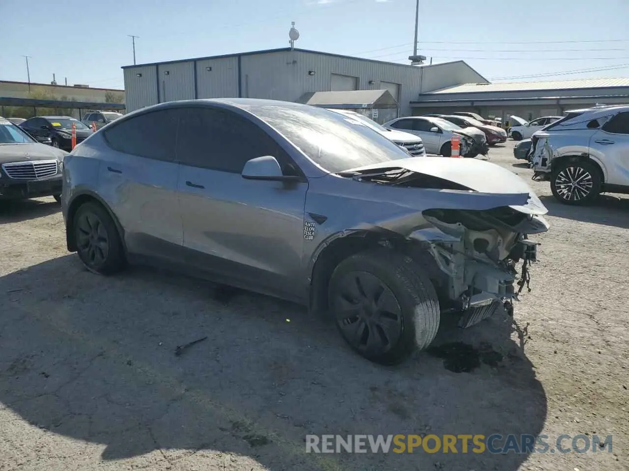 4 Photograph of a damaged car 7SAYGAEE6RF168333 TESLA MODEL Y 2024